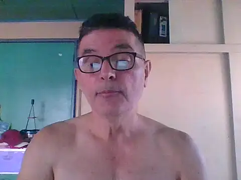 Snapshot of kavir-sebastien chatting on 10/07/25, 02:40 kavir-sebastien online show from 10/07/25, 02:40