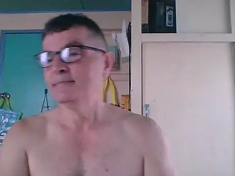 Snapshot of kavir-sebastien chatting on 10/08/25, 02:07 kavir-sebastien online show from 10/08/25, 02:07