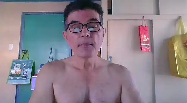 Snapshot of kavir-sebastien chatting on 03/20/25, 02:10 kavir-sebastien online show from 03/20/25, 02:10