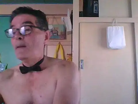 Snapshot of kavir-sebastien chatting on 09/23/25, 02:13 kavir-sebastien online show from 09/23/25, 02:13