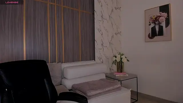 IsabellaAllen online show from 06/09/26, 11:17