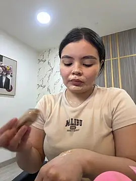 IsabellaAllen online show from 07/03/26, 08:37