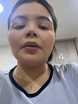 IsabellaAllen online show from 04/05/26, 08:48