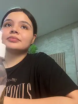 IsabellaAllen online show from 04/11/26, 07:28