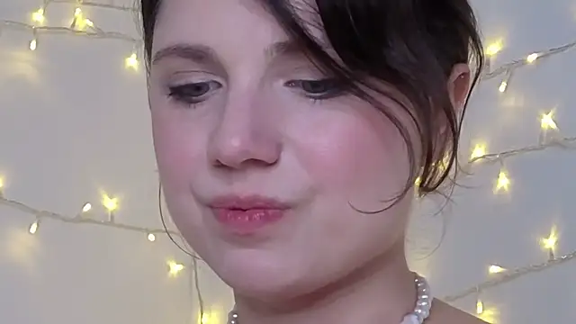 multicutie online show from 12/13/25, 10:49