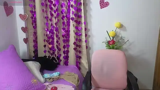 lovely trix online show from 03/11/25, 03:34