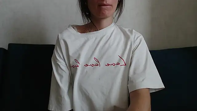 Snapshot of Jennna_Maya chatting on 10/16/25, 08:11 Jennna Maya online show from 10/16/25, 08:11