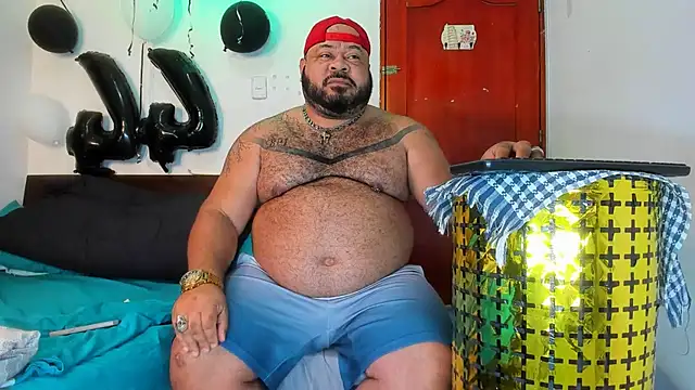 Latino bigcock online show from 01/06/26, 09:08