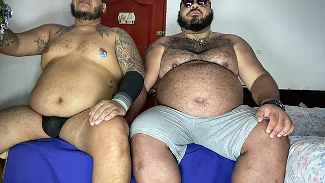 Latino bigcock online show from 04/09/26, 11:33