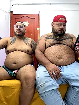 Latino bigcock online show from 09/25/25, 01:22