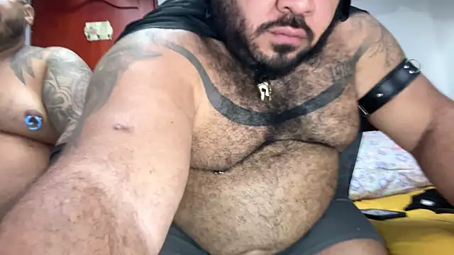 Latino bigcock online show from 10/24/25, 06:56