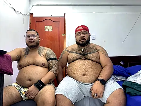 Latino bigcock online show from 09/11/25, 05:29