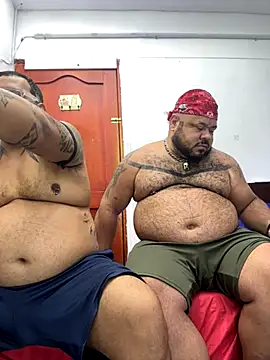 Latino bigcock online show from 09/16/25, 12:33