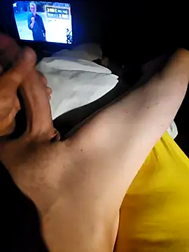 Snapshot of italiano09a chatting on 03/10/26, 08:46 italiano09a online show from 03/10/26, 08:46