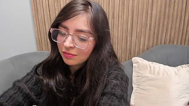 Eva Macalliter online show from 03/08/25, 02:34