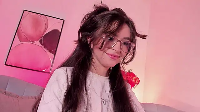 Eva Macalliter online show from 03/27/26, 08:26