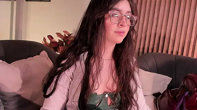 Eva Macalliter online show from 05/29/26, 03:12