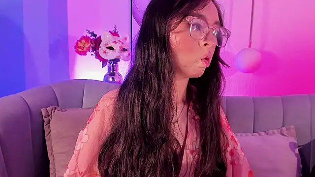 Eva Macalliter online show from 03/25/26, 03:28