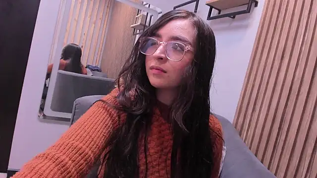 Eva Macalliter online show from 10/01/25, 03:55