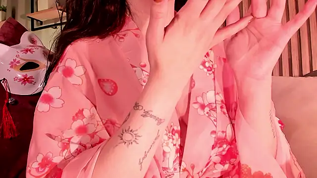 Eva Macalliter online show from 02/22/26, 04:15