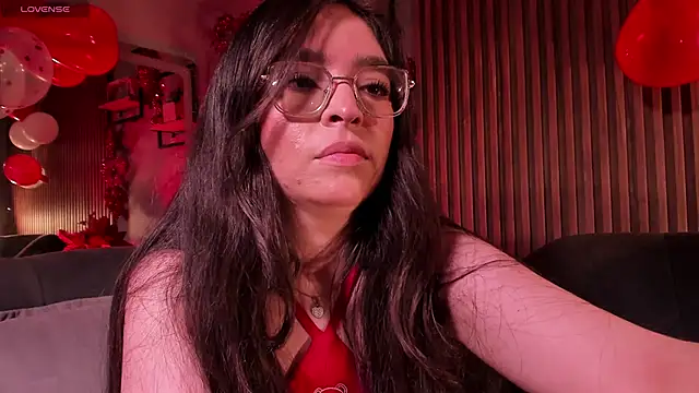 Eva Macalliter online show from 02/12/26, 03:17