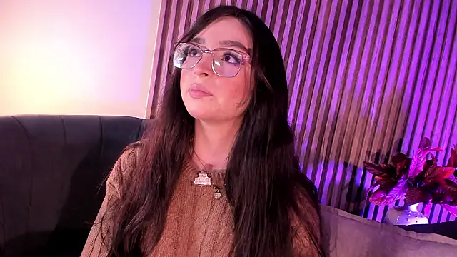 Eva Macalliter online show from 03/13/26, 03:22