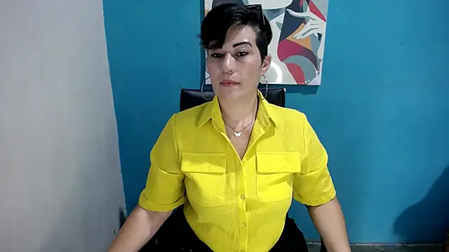 Sunny rayz  online show from 07/17/26, 03:31