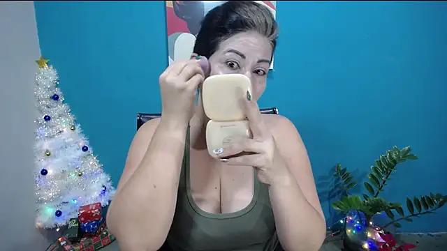 Sunny rayz  online show from 12/19/25, 10:28