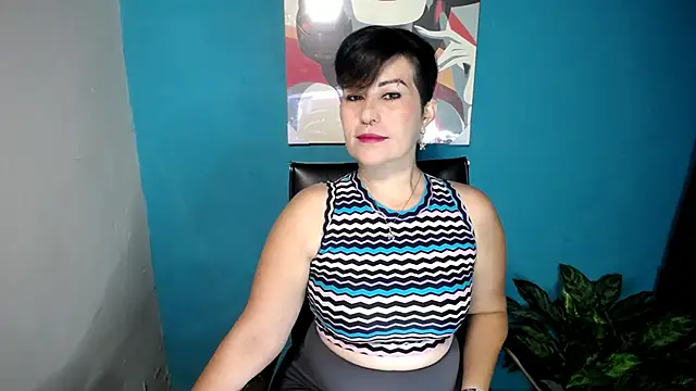 Sunny rayz  online show from 06/12/26, 11:52