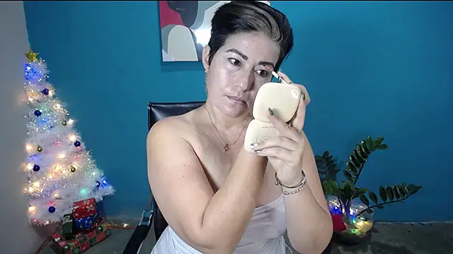 Sunny rayz  online show from 12/18/25, 10:08