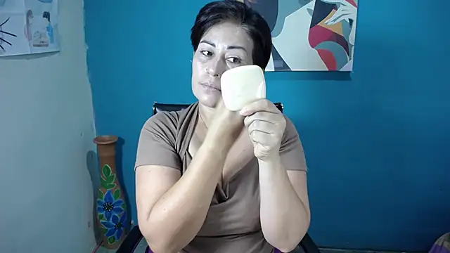 Sunny rayz  online show from 09/26/25, 12:56