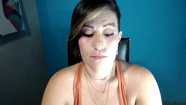 Sunny rayz  online show from 05/08/26, 08:12
