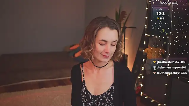 Snapshot of bananya_kitty chatting on 02/17/25, 05:44 bananya kitty online show from 02/17/25, 05:44