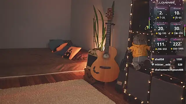 Snapshot of bananya_kitty chatting on 03/05/25, 09:59 bananya kitty online show from 03/05/25, 09:59