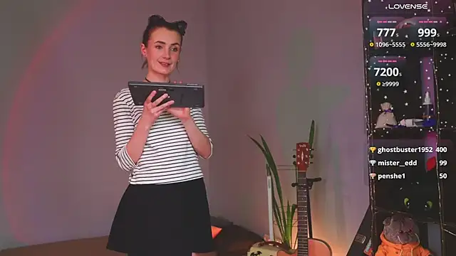 Snapshot of bananya_kitty chatting on 12/02/24, 09:09 bananya kitty online show from 12/02/24, 09:09