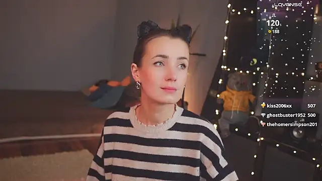 Snapshot of bananya_kitty chatting on 02/18/25, 09:42 bananya kitty online show from 02/18/25, 09:42