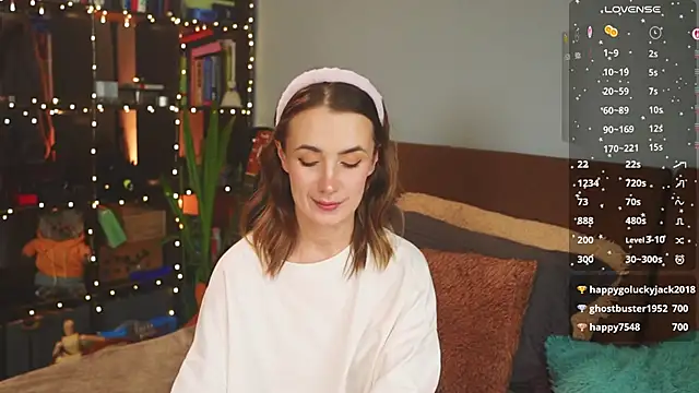 Snapshot of bananya_kitty chatting on 12/15/25, 05:08 bananya kitty online show from 12/15/25, 05:08