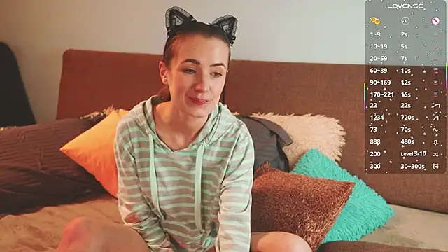 Snapshot of bananya_kitty chatting on 12/03/25, 07:19 bananya kitty online show from 12/03/25, 07:19