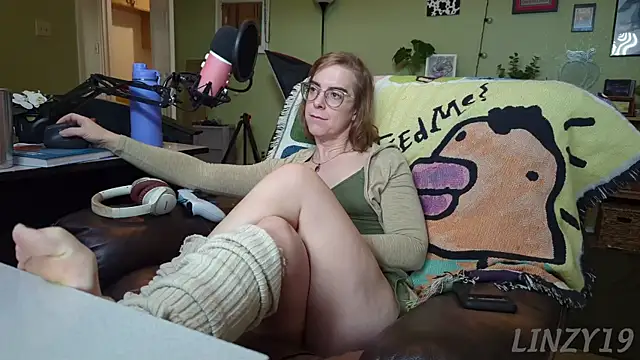 Linzy 19 online show from 03/06/25, 06:05