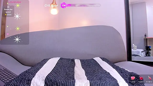 tinaclark  online show from 12/01/25, 08:10