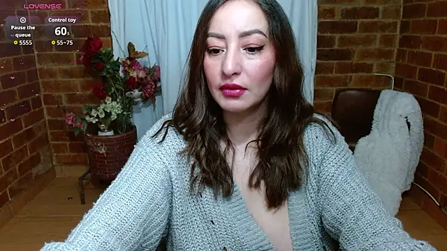 rashellroses22 online show from 03/25/26, 10:47