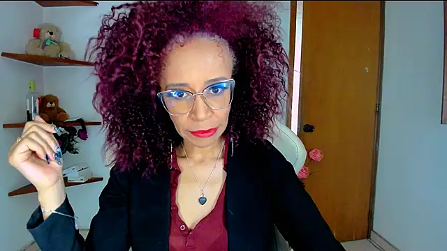 Snapshot of ScarlettMalbec chatting on 10/02/25, 10:02 ScarlettMalbec online show from 10/02/25, 10:02