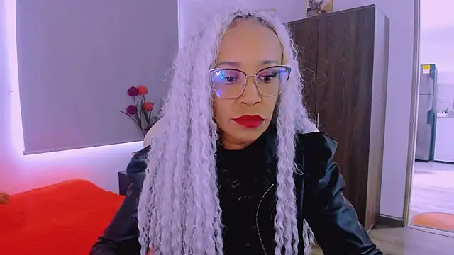 Snapshot of ScarlettMalbec chatting on 07/11/26, 08:53 ScarlettMalbec online show from 07/11/26, 08:53