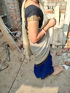 COUPLLE VILLAGE online show from 02/21/26, 03:30