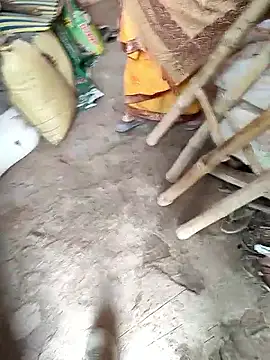 COUPLLE VILLAGE online show from 01/16/26, 03:43