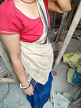 COUPLLE VILLAGE online show from 03/15/26, 02:51