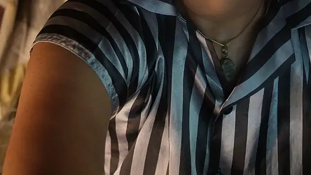 -AyeshaSinghania- online show from 10/29/25, 05:34