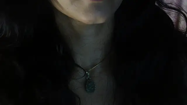 Snapshot of -AyeshaSinghania- chatting on 10/17/25, 01:13 -AyeshaSinghania- online show from 10/17/25, 01:13