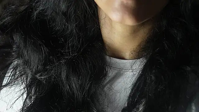 -AyeshaSinghania- online show from 05/08/26, 04:11