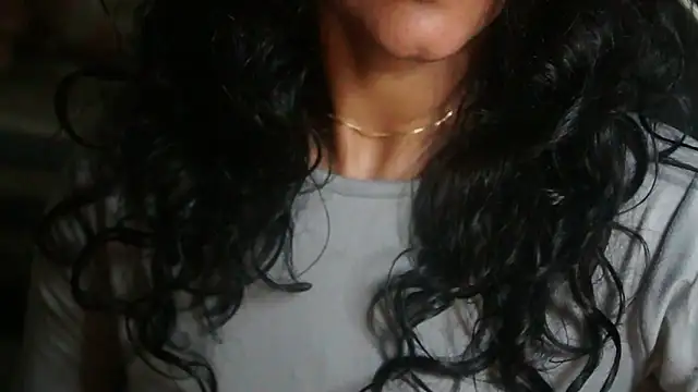 -AyeshaSinghania- online show from 04/10/26, 06:15